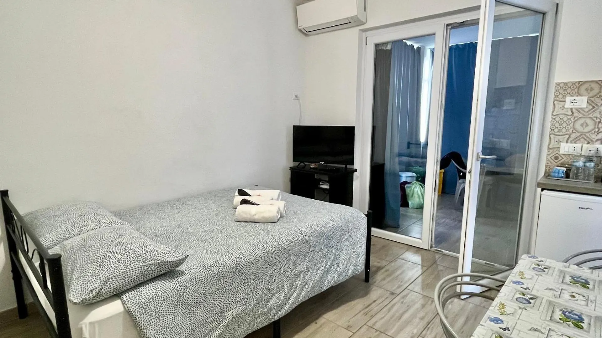 Il Gattino Di Porto - Apt 3 - Monolocale Veranda Piscina Imperia Appartamento