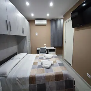 https://bolano-house.taorminaitalyhotels.com