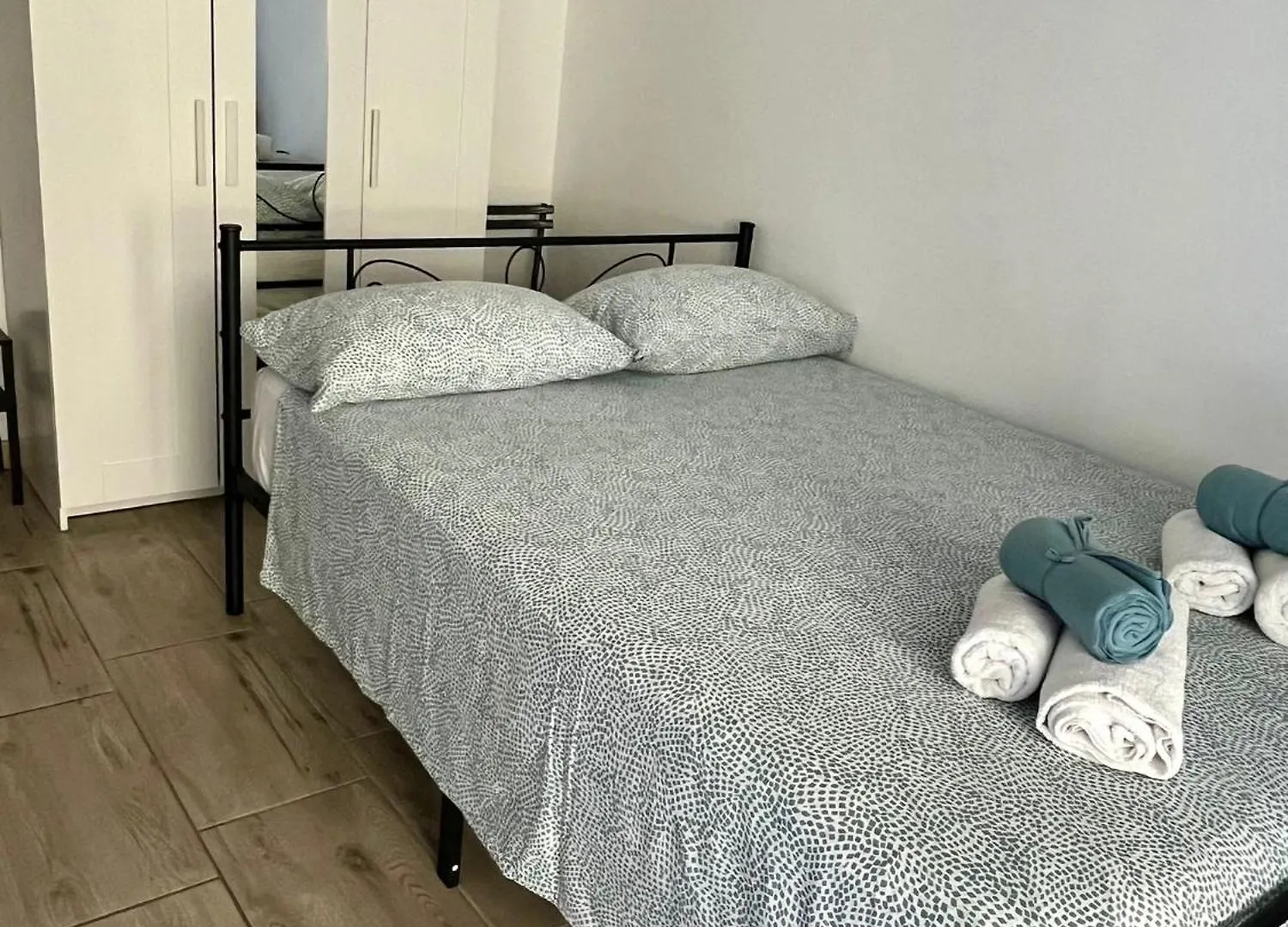 Apartment Il Gattino Di Porto - Apt 3 - Monolocale Veranda Piscina Imperia
